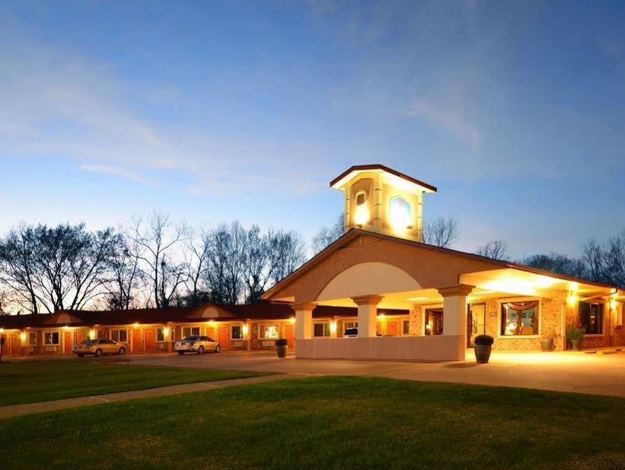 Best Western Palestine Inn Екстериор снимка