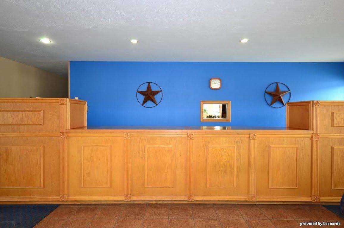 Best Western Palestine Inn Интериор снимка