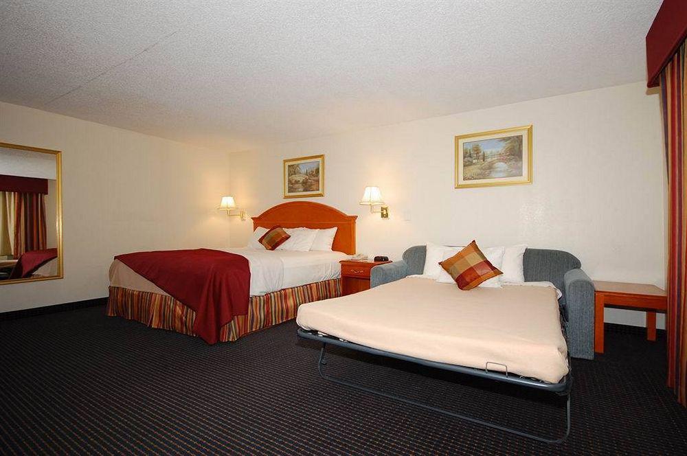 Best Western Palestine Inn Стая снимка